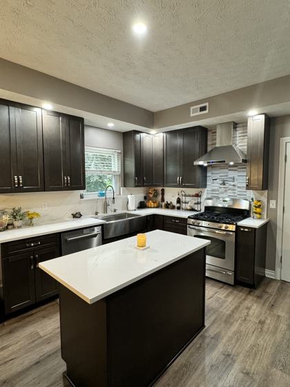 Handy home services work by OnCall Home Co.